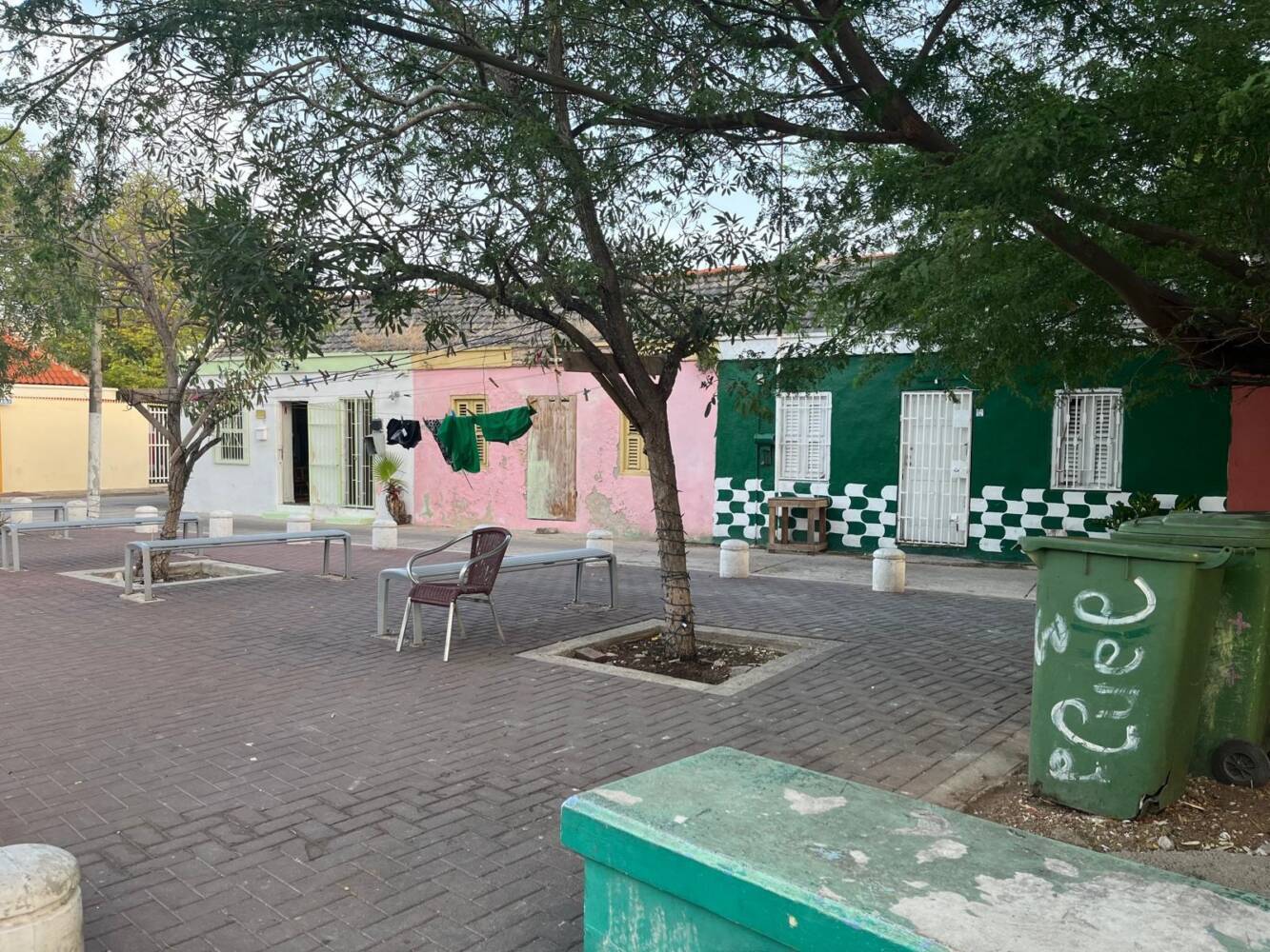 Barionan pober ta keda den problema añ’aden, añ’afó (3) Fleur de Marie: E úniko bario ku a drecha