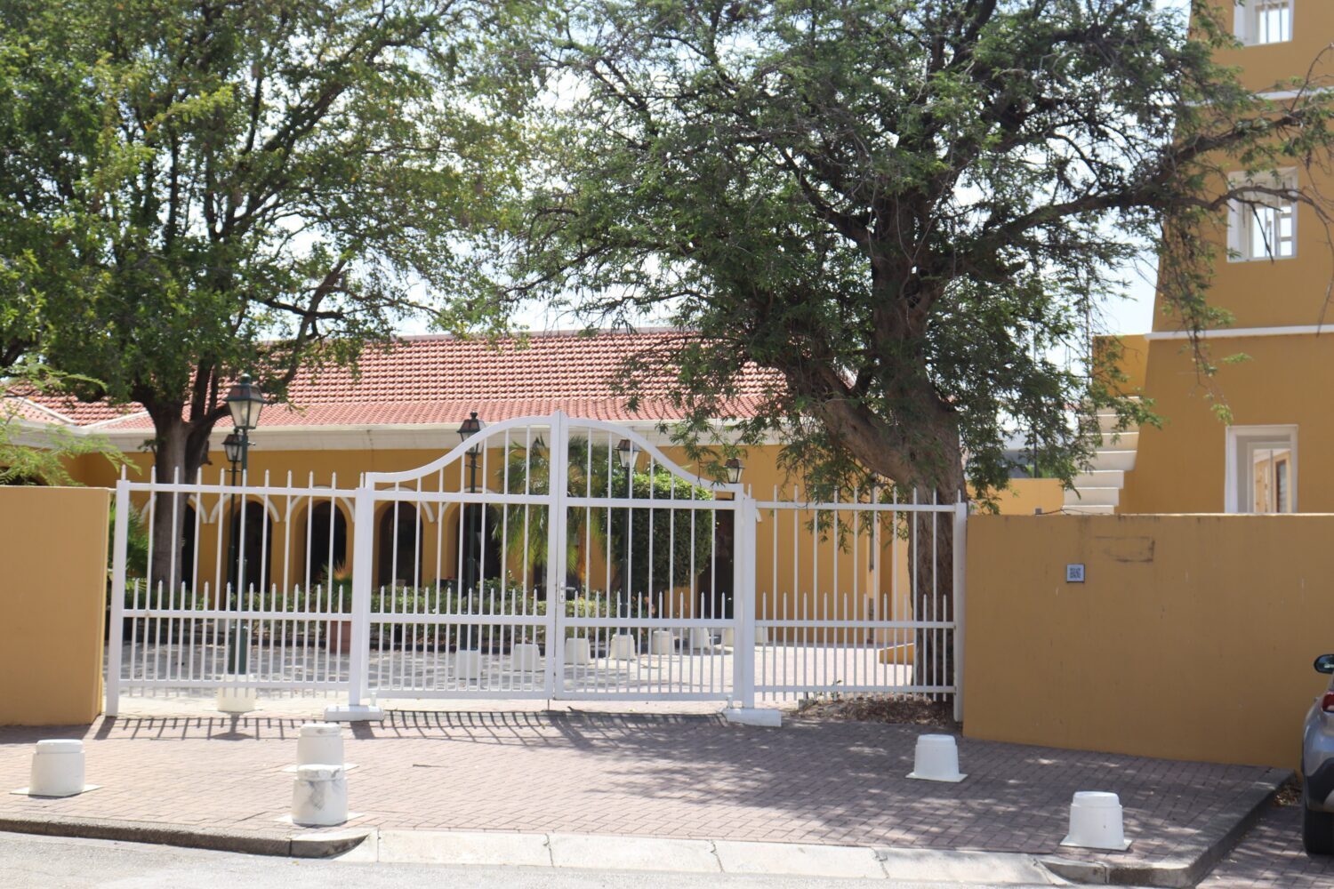 Víktimanan ketubai sin derechi di papia: “Bo ta sinti ku ta manera bo no ta konta”