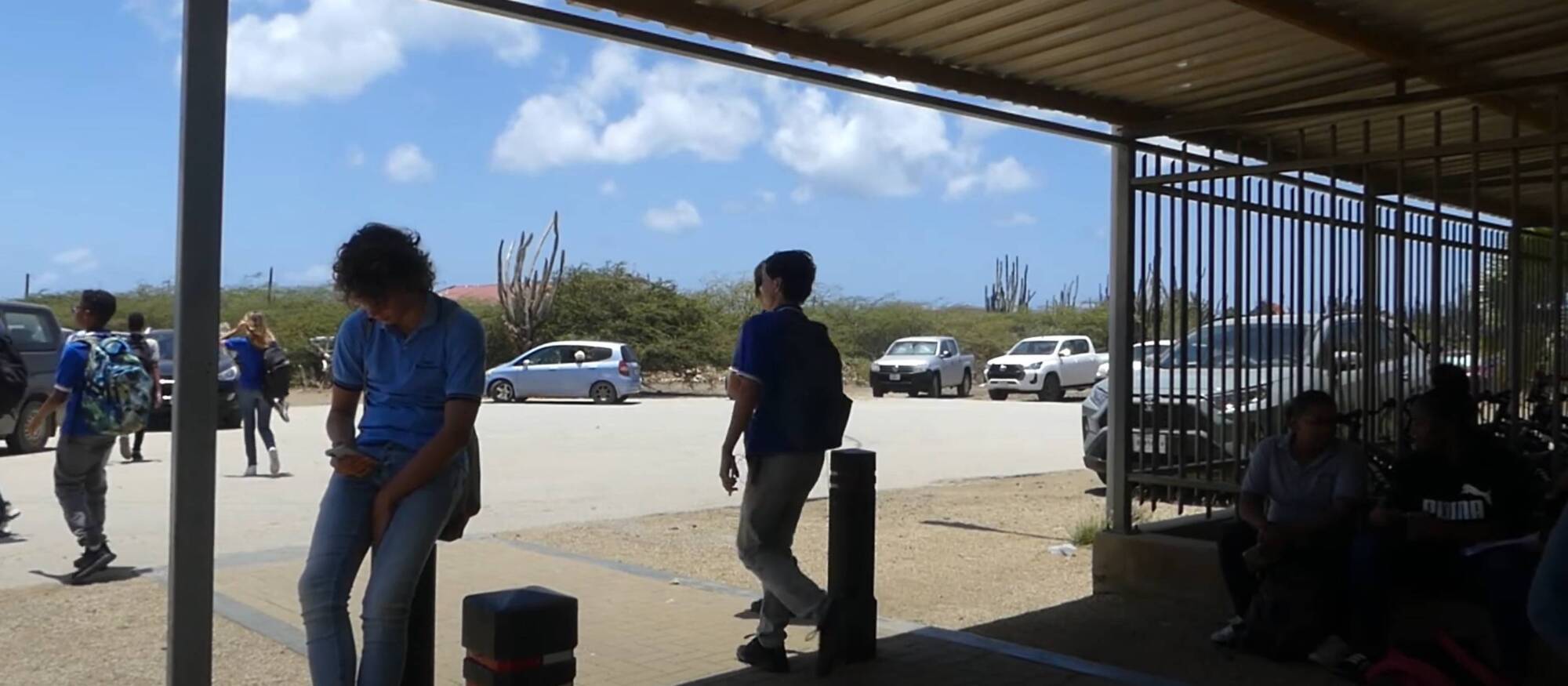 ‘E sistema akí ta frena nos muchanan’ (2): Kon e sistema di enseñansa ta fomentá desigualdat