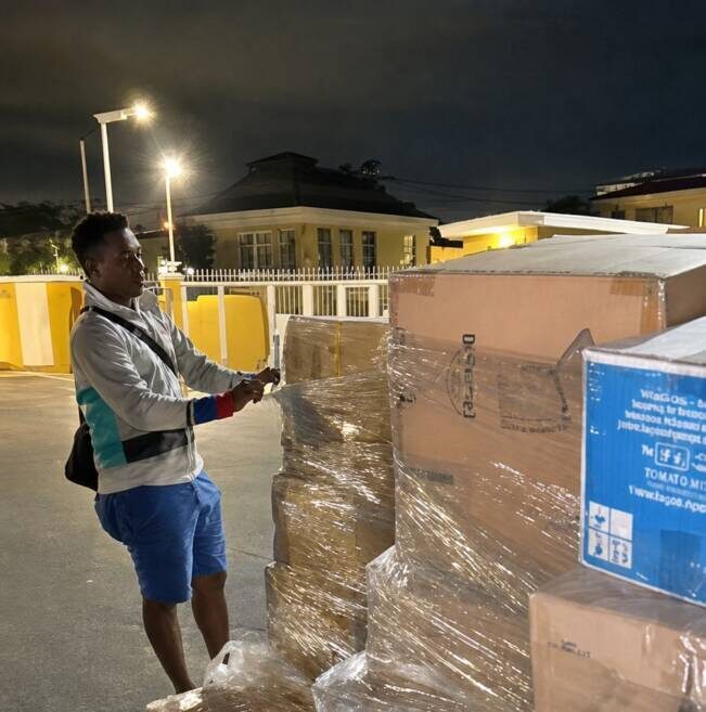 Boneiru ta manda yudansa humanitario pa Venezuela: ‘Den tempu di desaster semper nos ta huntu’